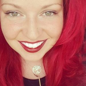 Meet your Posher, Dawn